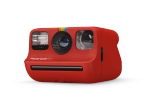 Polaroid Go Instant Mini Camera - Red (9071) - Only Compatible with Polaroid Go Film
