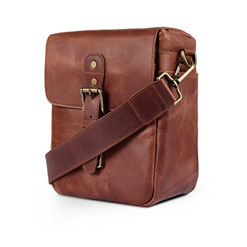 MegaGear Torres Mini MG1328 Genuine Leather Camera Messenger Bag for Mirrorless MegaGear Torres Mini MG1328 Genuine Leather Camera Messenger Bag for Mirrorless